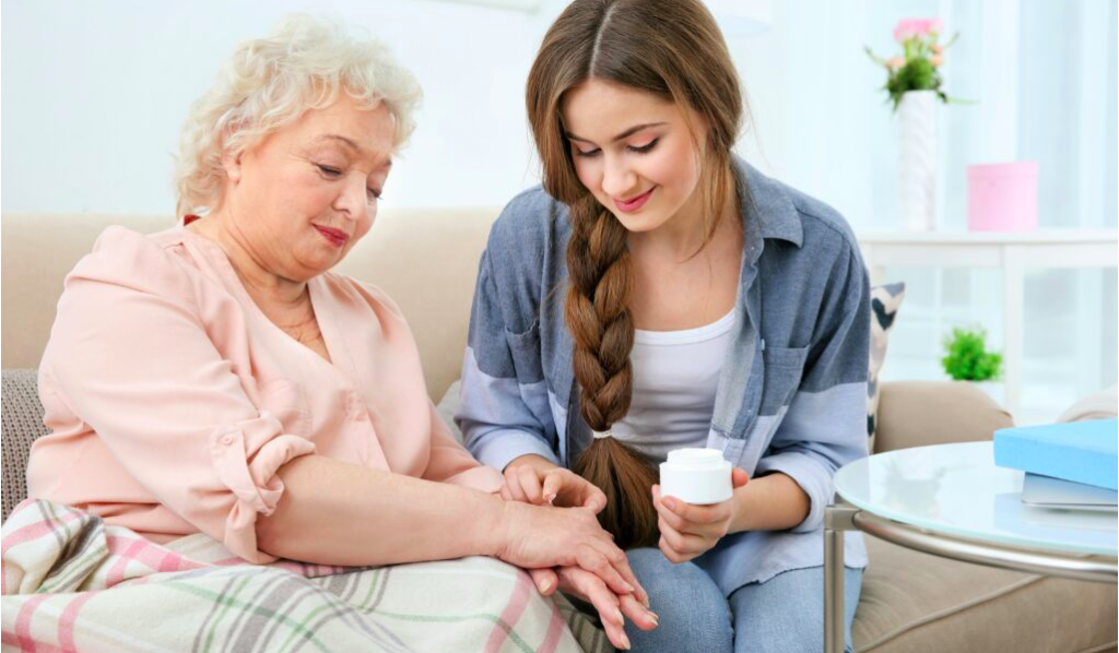 Pearls Monterey Senior Care are compassionate, reliable caregivers for seniors